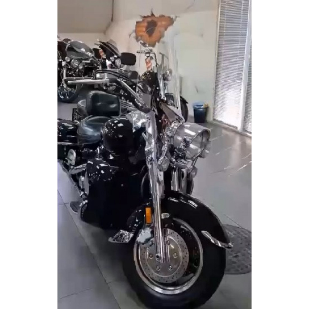 Yamaha XVZ1300 “Royal Star Tour Deluxe” 2005 г, 9800 миль