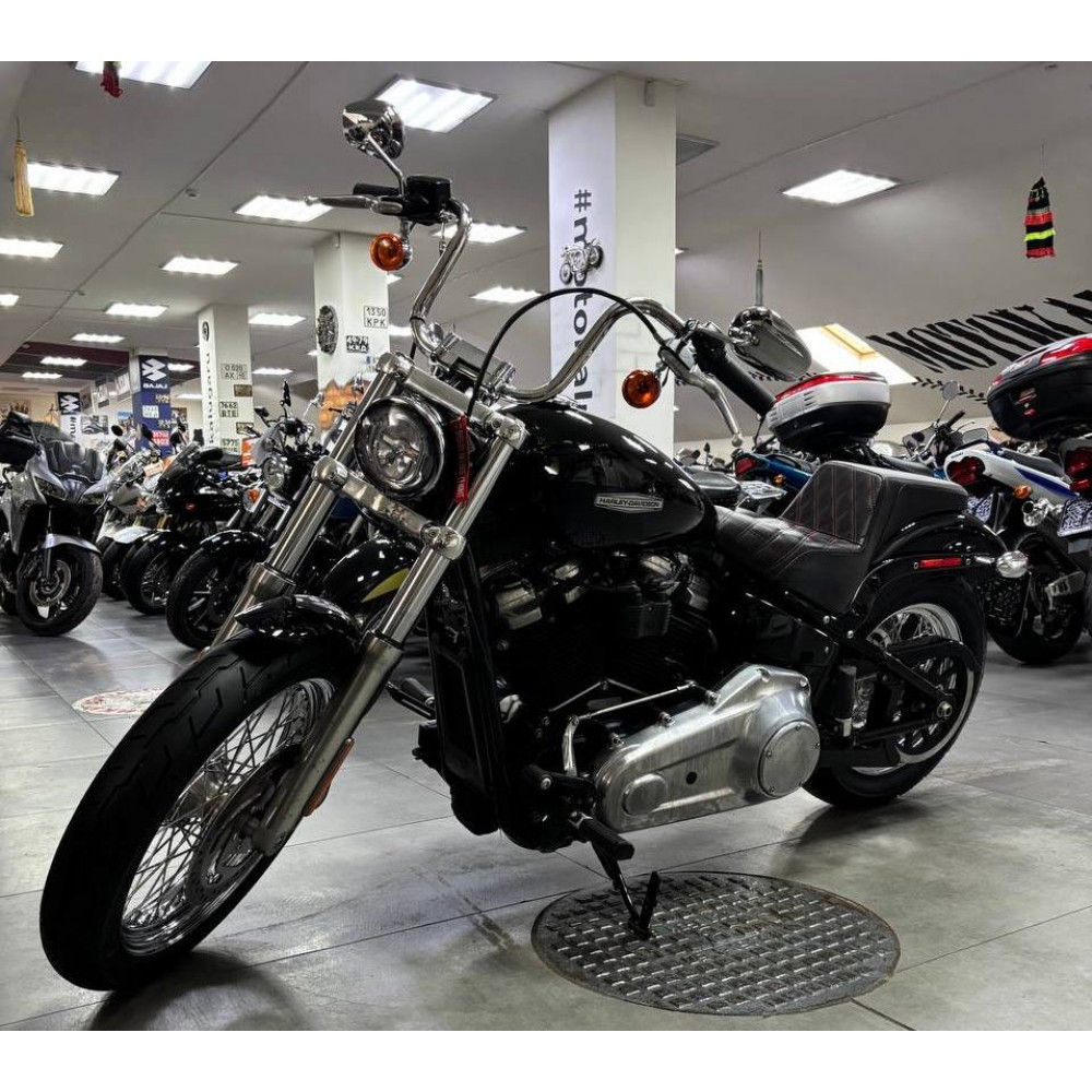 Harley Davidson Softail Street Bob (инжектор) - 2020