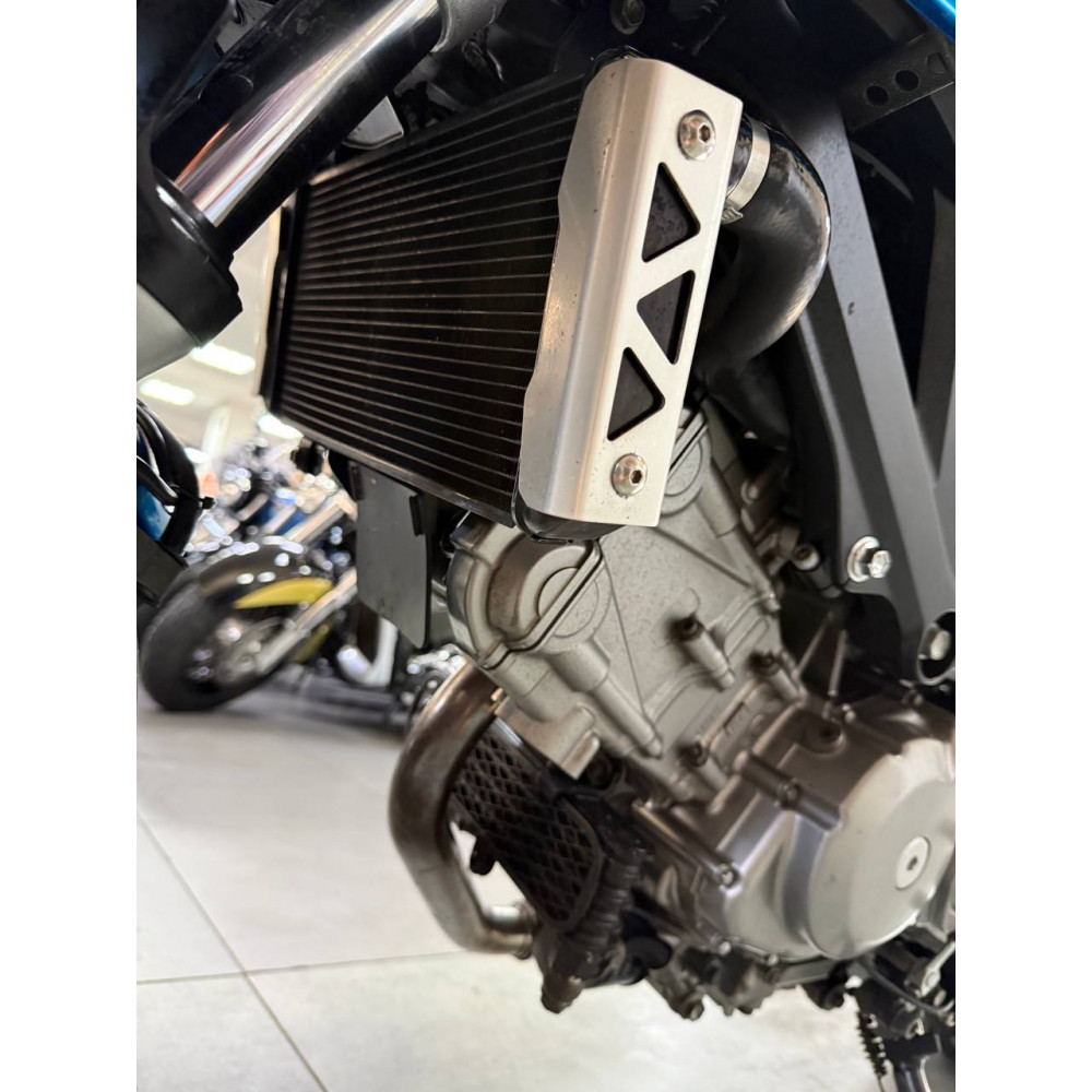 Suzuki SV650S (инжектор) - 2010г, 37 500 км