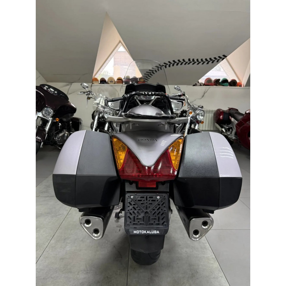 Honda ST1300 Pan European (инжектор) - 2002 г.в., 38700 км