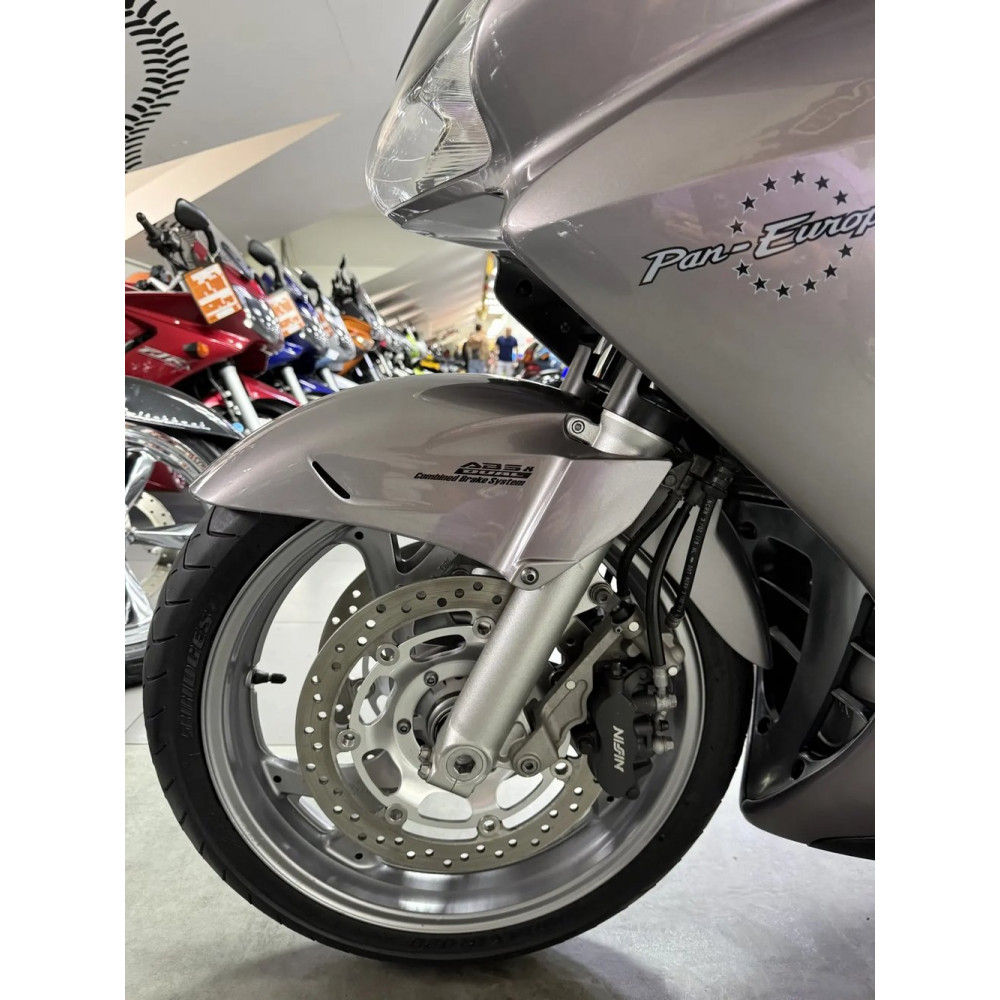 Honda ST1300 Pan European (инжектор) - 2002 г.в., 38700 км