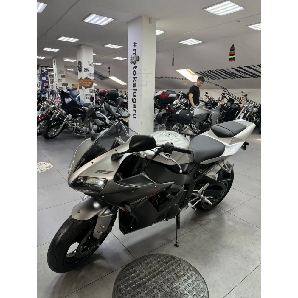 Yamaha R1 (инжектор) - 2003 г.в., 41500 км