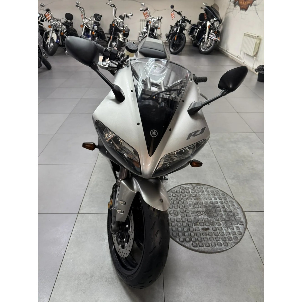 Yamaha R1 (инжектор) - 2003 г.в., 41500 км