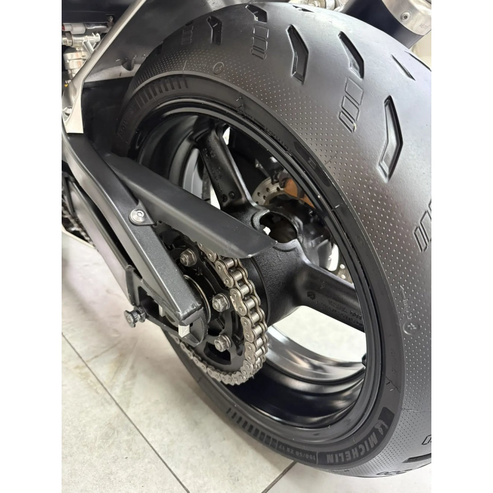 Yamaha R1 (инжектор) - 2003 г.в., 41500 км