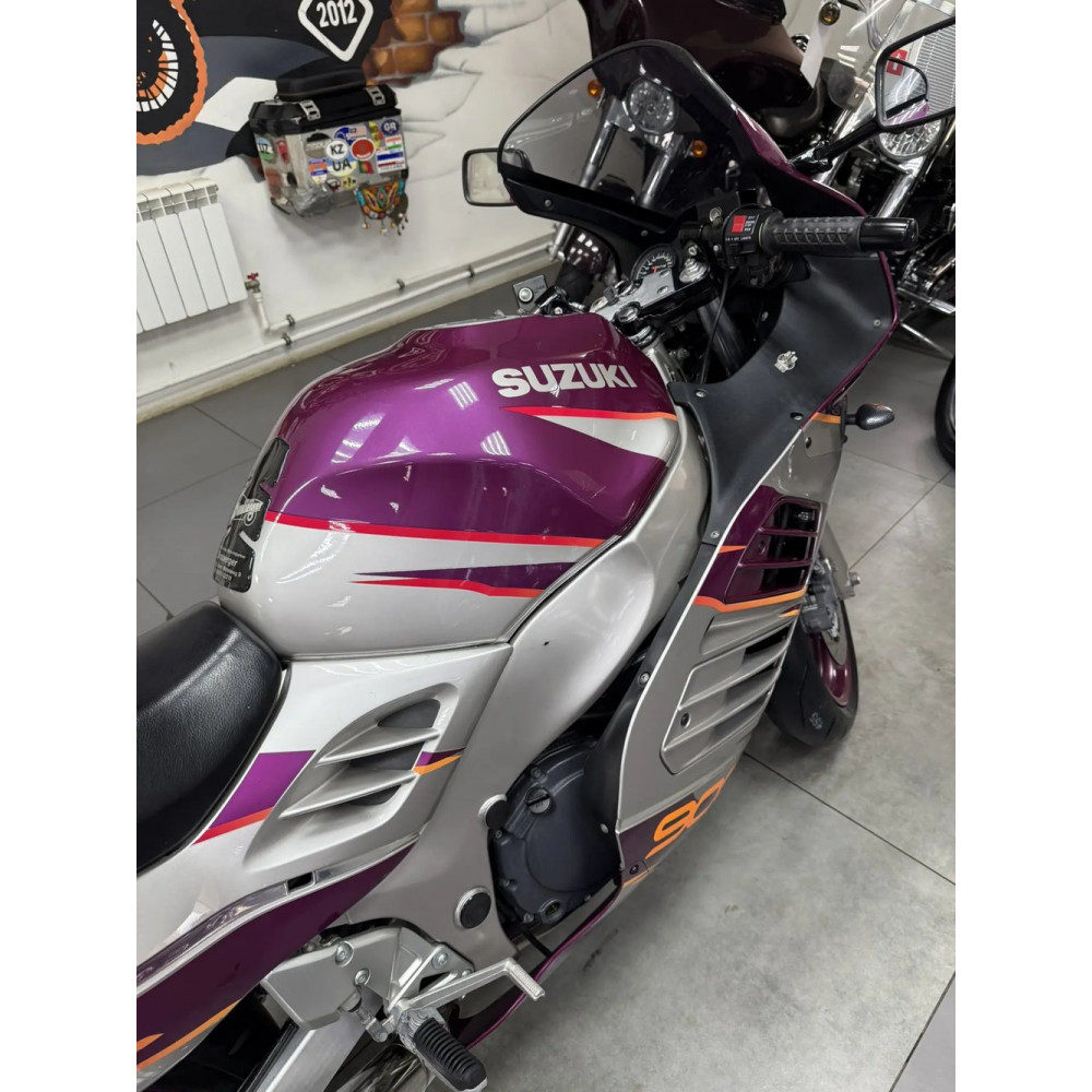 Suzuki RF900R 1995 г, 48900 км