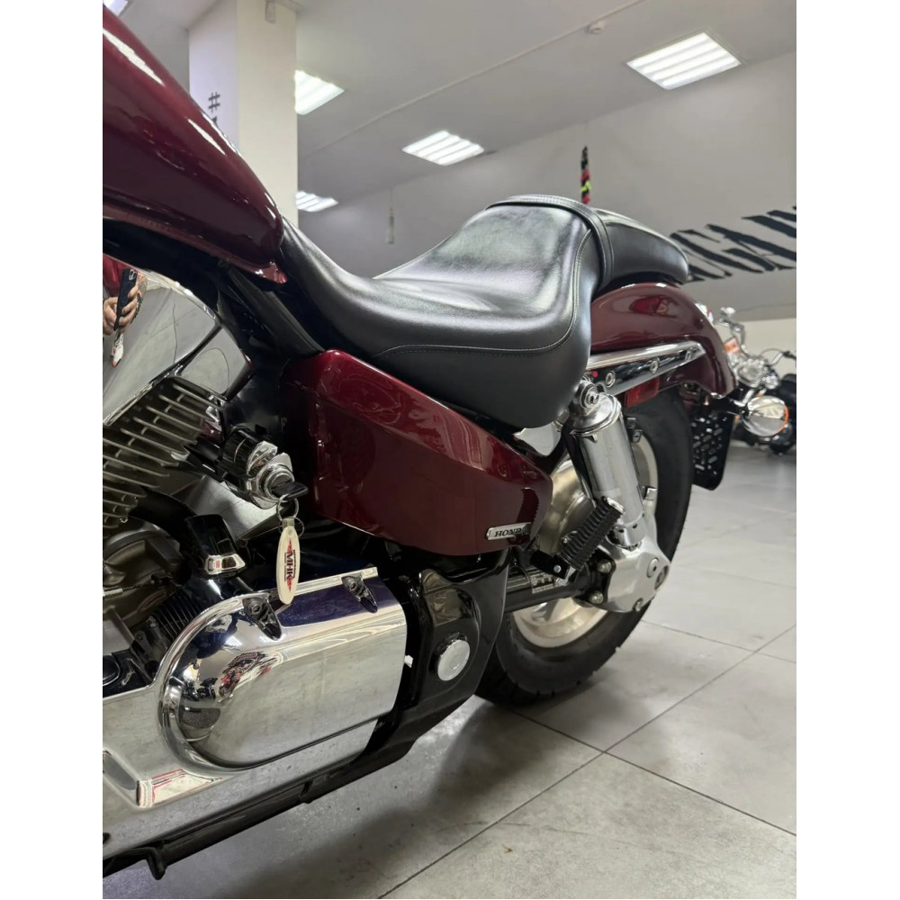 Honda VTX1300C 2005 г, 950 миль