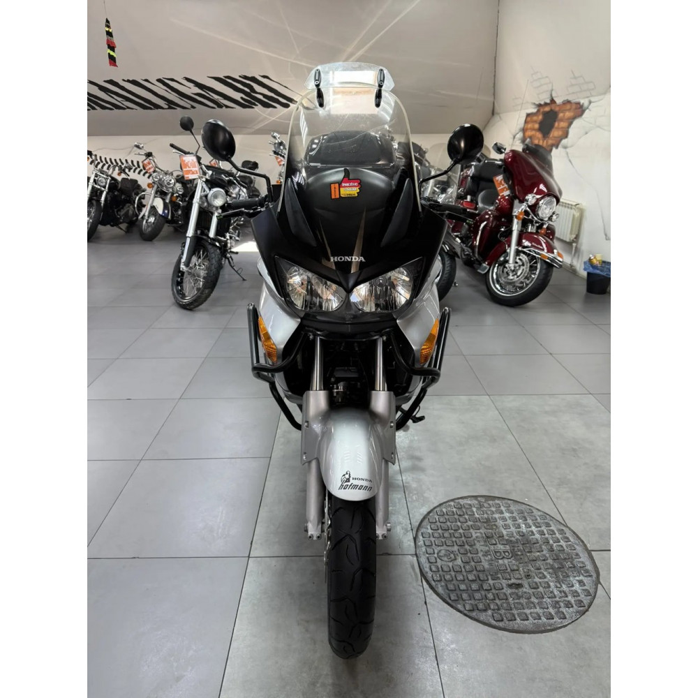 Honda XL1000V Varadero (инжектор) 2005 г, 72300 км