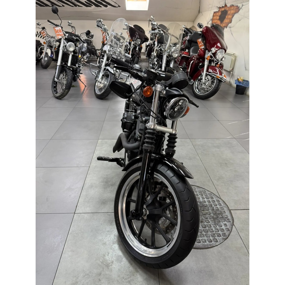 Harley Davidson XL883 Sportster (инжектор) 2020 г, 11480 миль