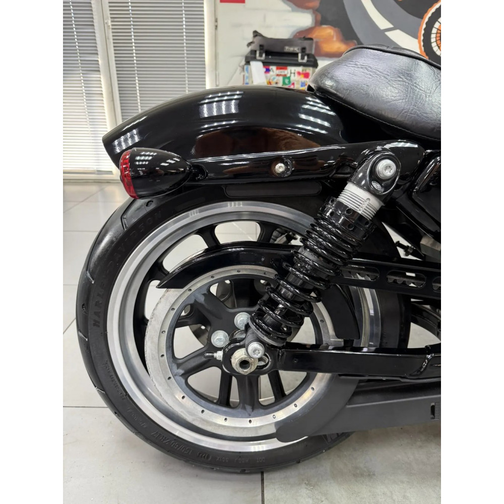 Harley Davidson XL883 Sportster (инжектор) 2020 г, 11480 миль
