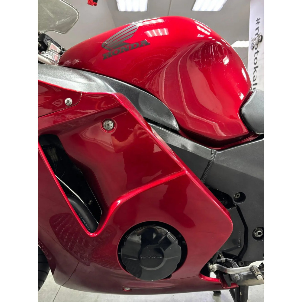 Honda CBR1100XX Blackbird 1998 г, 69600 км