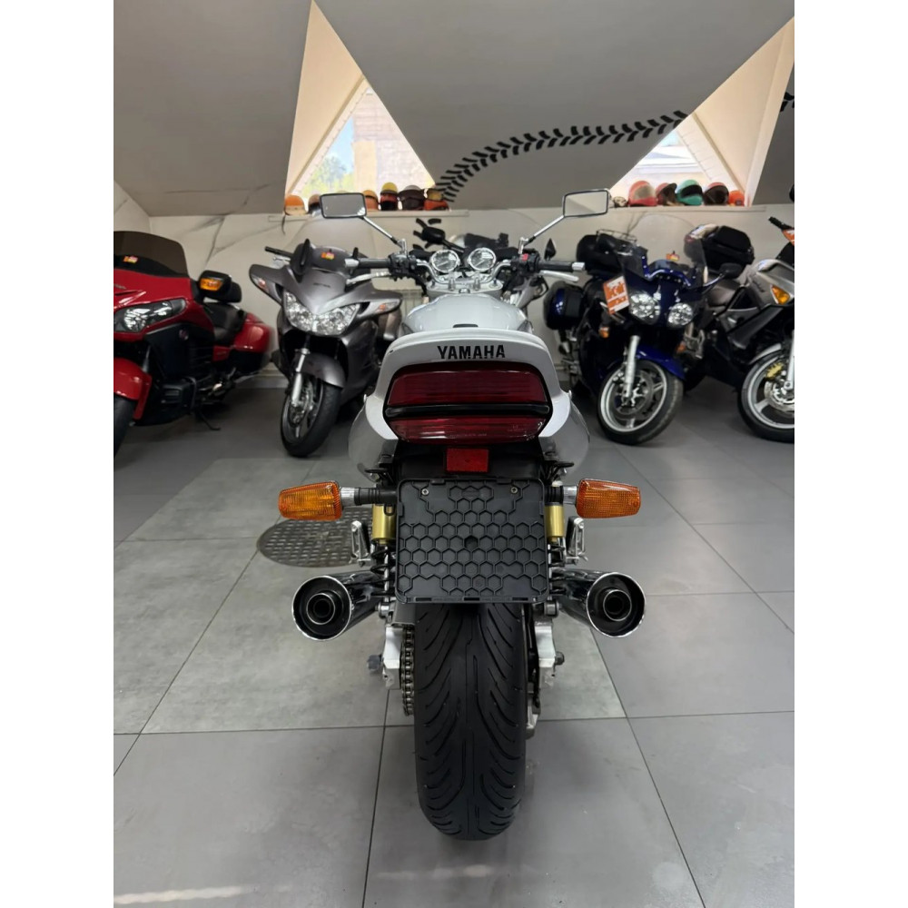 Yamaha XJR1300 2000 г, 52200 км