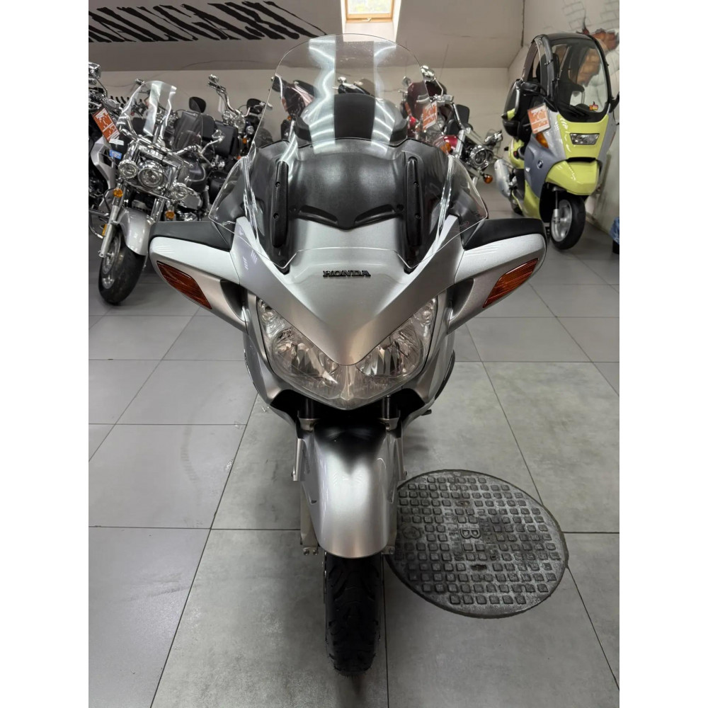 Honda ST1300 PanEuropean (инжектор) 2007 г, 78300 км