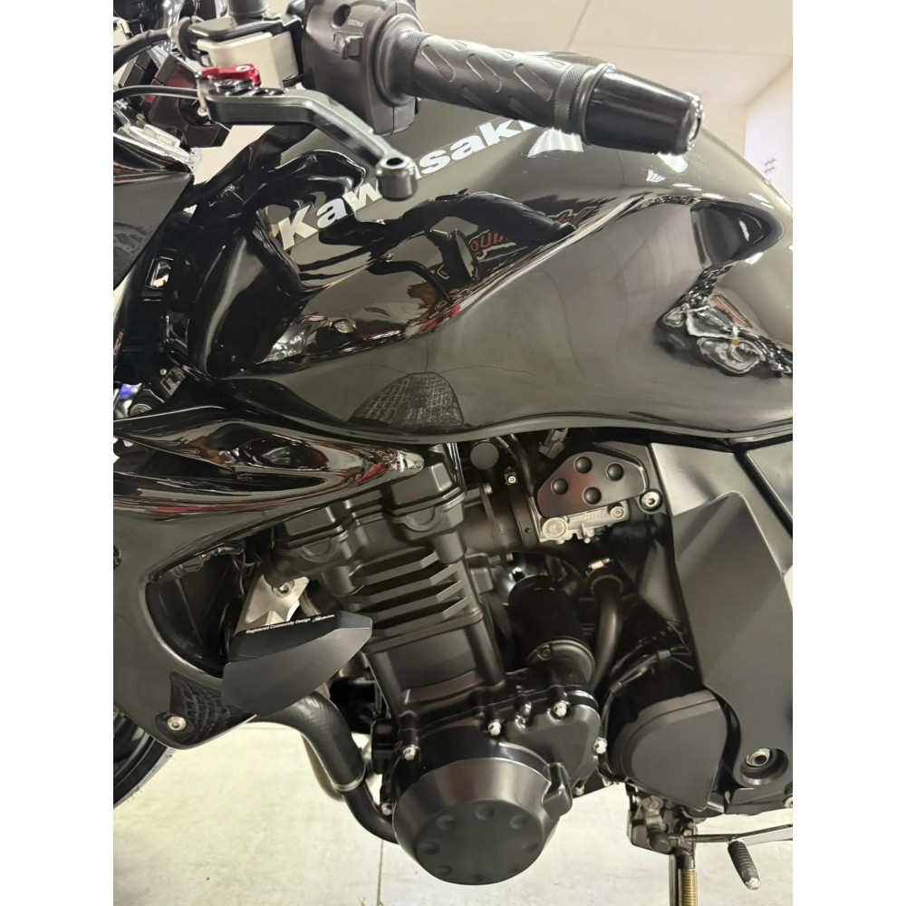 Kawasaki Z750 (инжектор) 2004 г, 36000 км