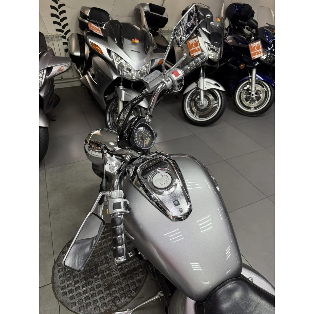 Suzuki M50 Boulevard (инжектор) 2005 г, 9400 миль