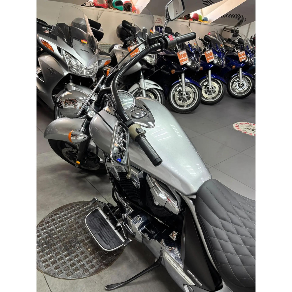 Honda VT1300CT Interstate (инжектор) 2012 г, 32900 миль