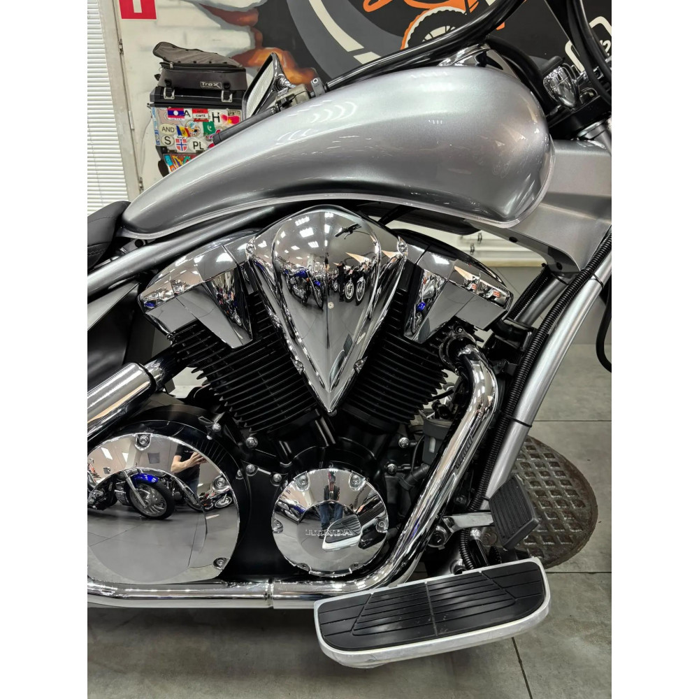 Honda VT1300CT Interstate (инжектор) 2012 г, 32900 миль