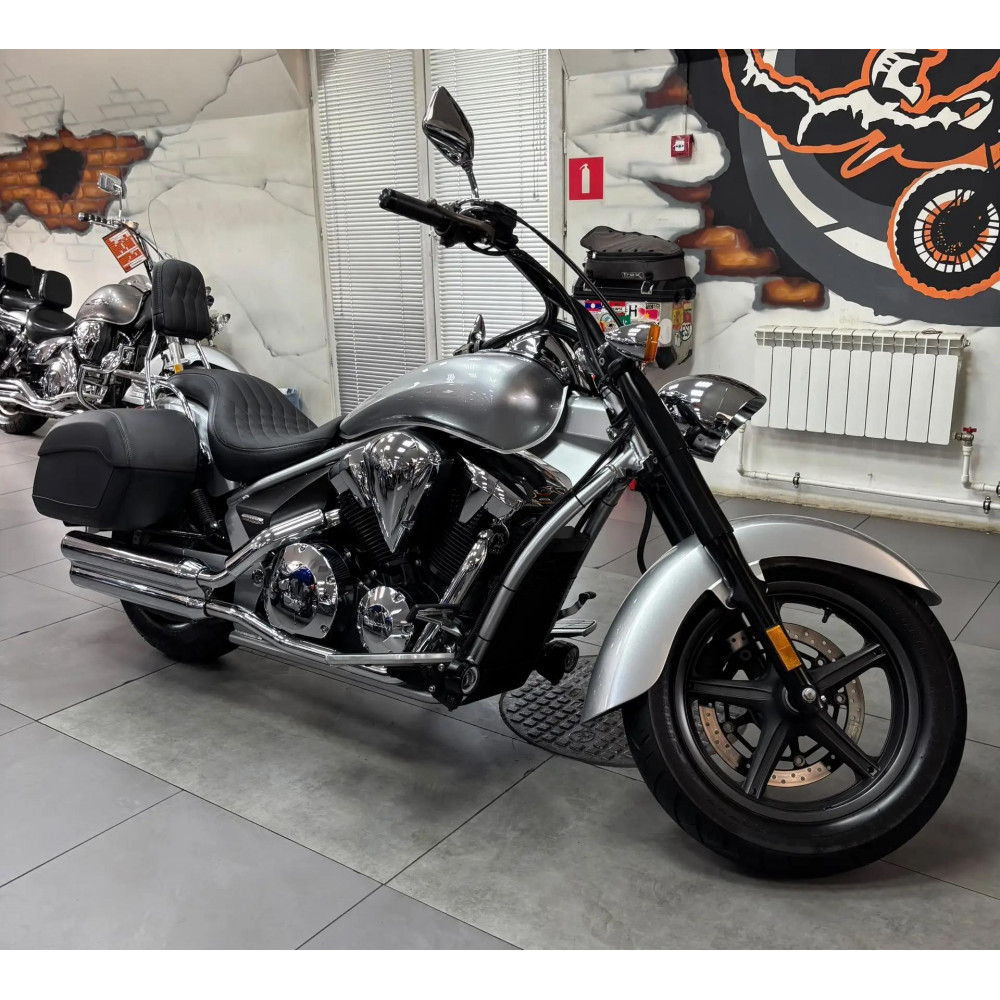 Honda VT1300CT Interstate (инжектор) 2012 г, 32900 миль