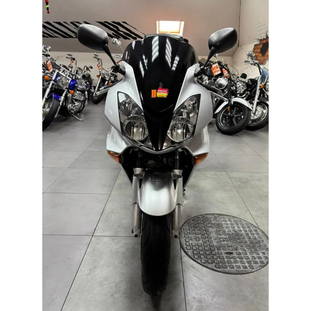 Honda VFR800 (инжектор) 2002 г, 42400 км