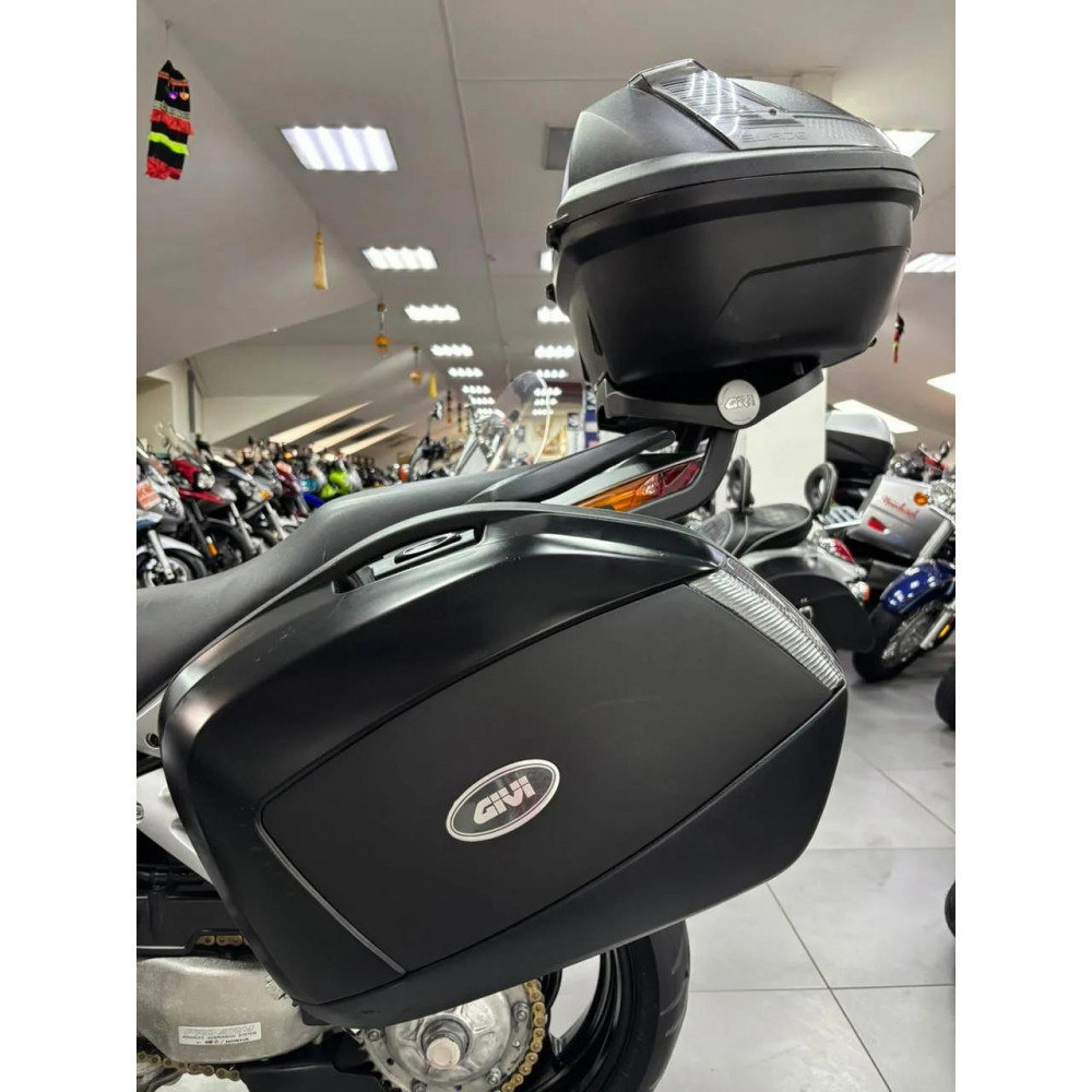 Honda VFR800 (инжектор) 2002 г, 42400 км