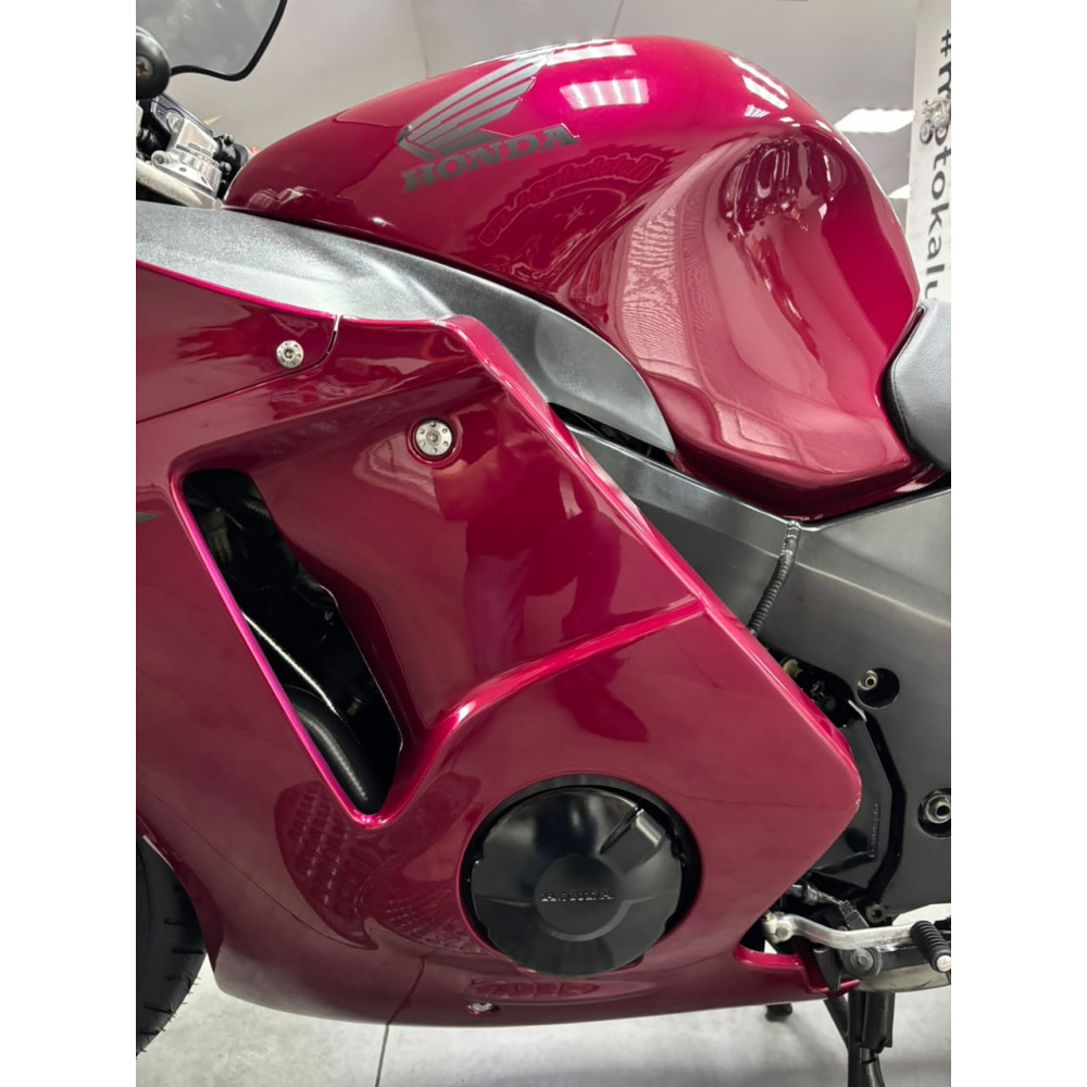 Honda CBR1100XX Blackbird 1996 г, 65500 км
