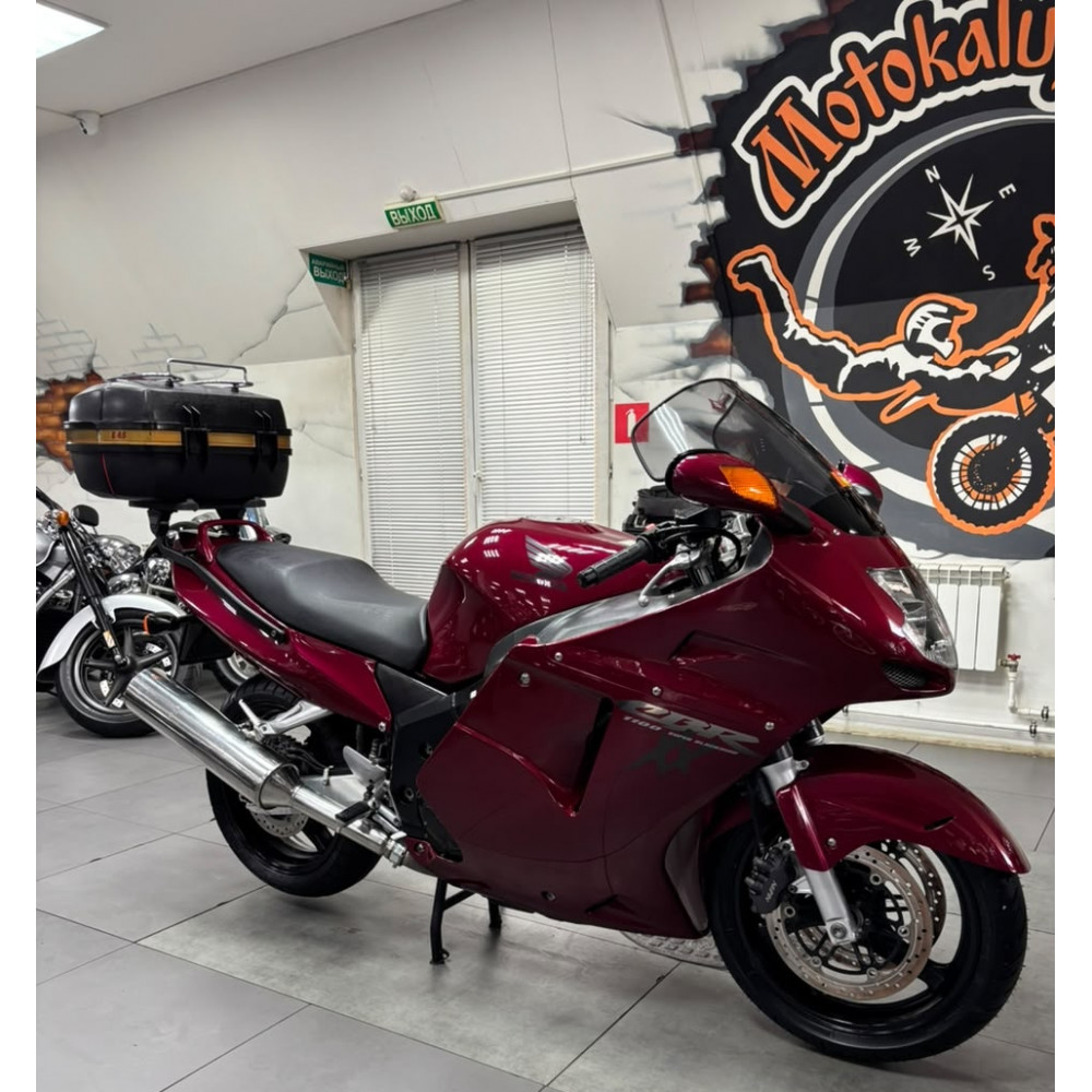 Honda CBR1100XX Blackbird 1996 г, 65500 км