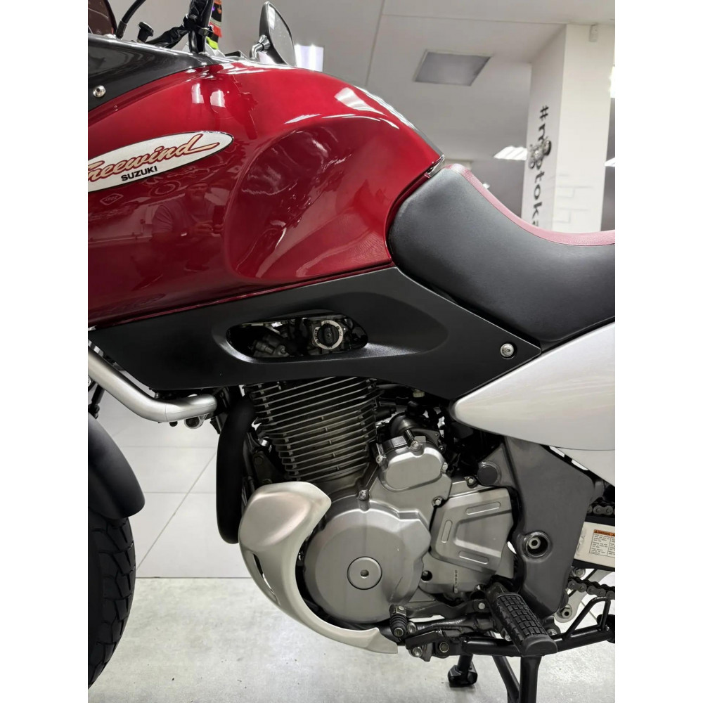Suzuki XF650 Freewind 1998 г, 38300 км
