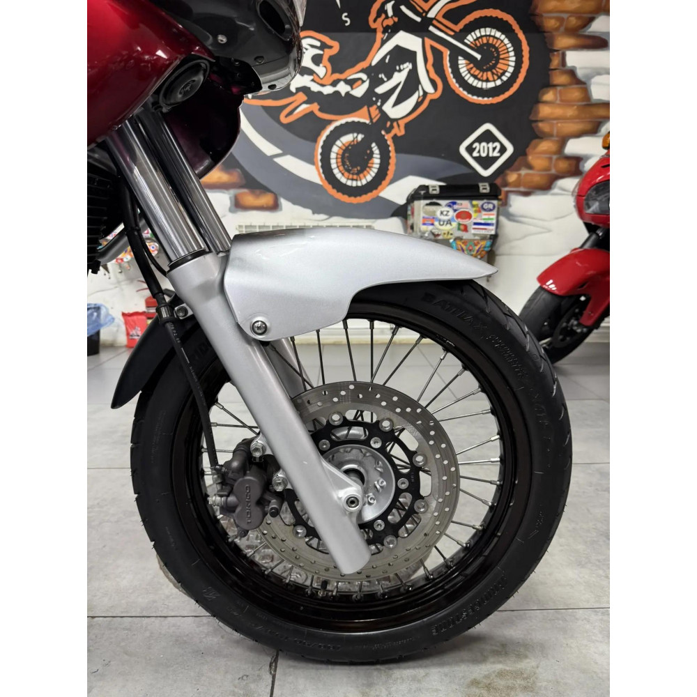 Suzuki XF650 Freewind 1998 г, 38300 км