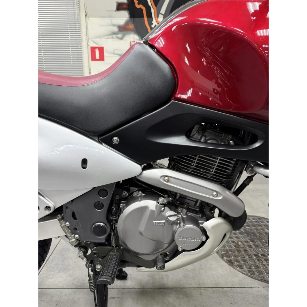 Suzuki XF650 Freewind 1998 г, 38300 км