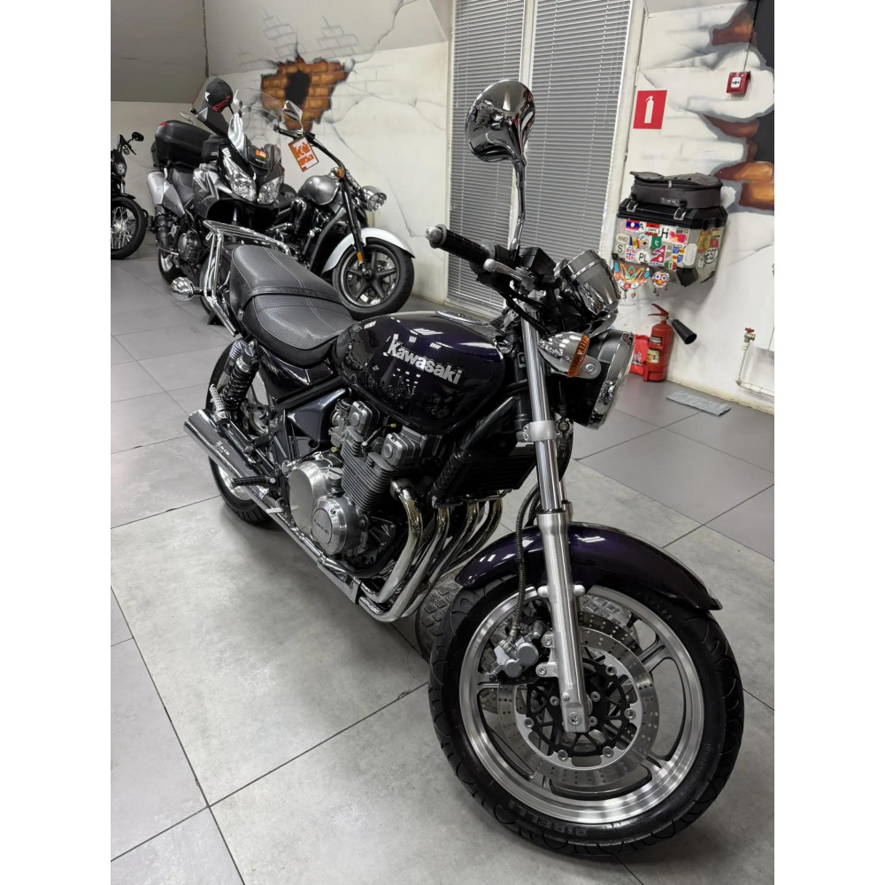 Kawasaki ZR550B Zephyr 2001 г, 23000 км