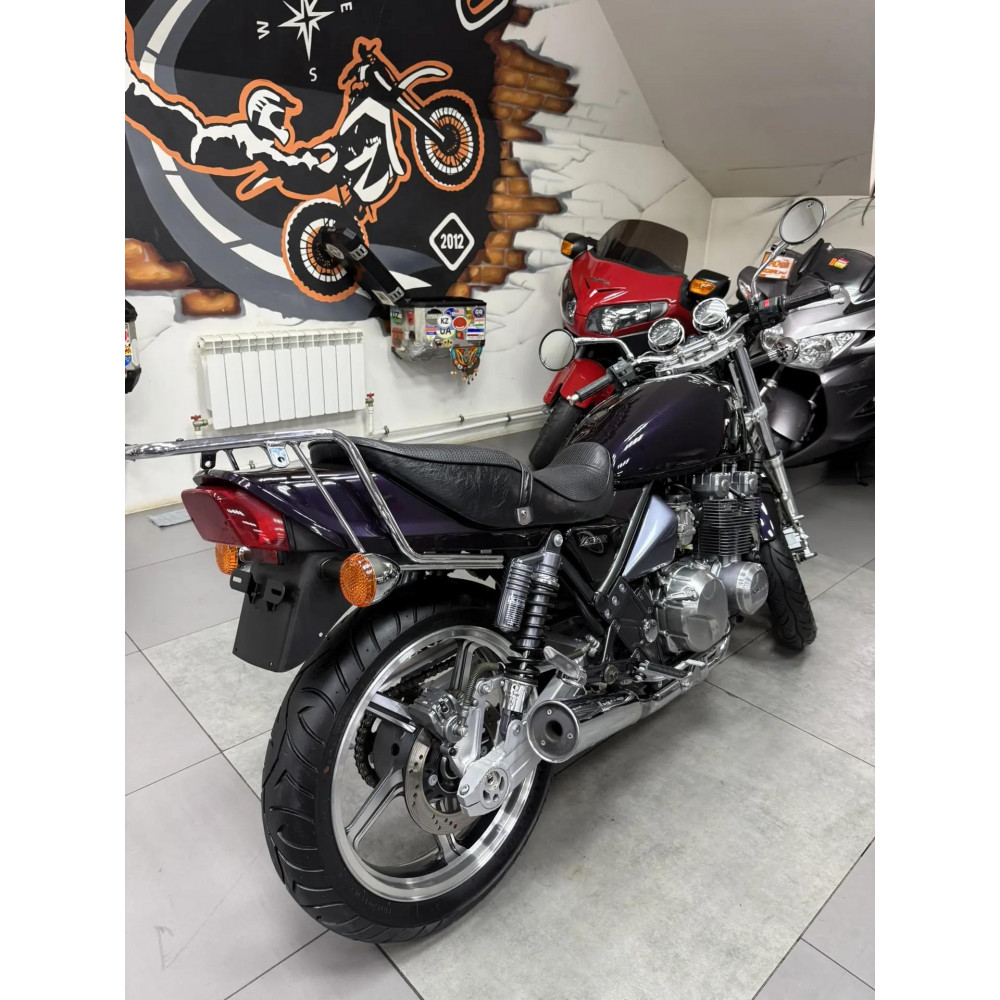 Kawasaki ZR550B Zephyr 2001 г, 23000 км