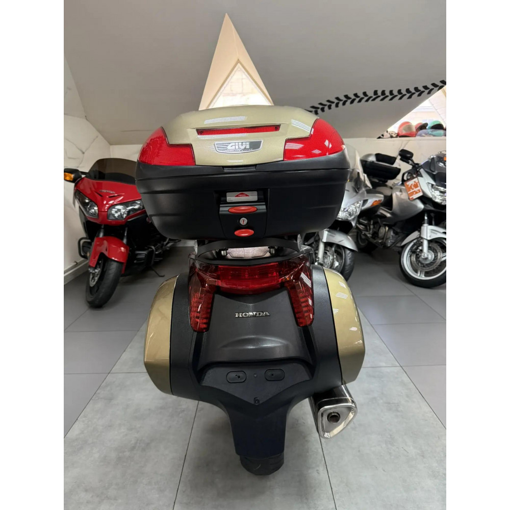 Honda NT700VA Deauville(инжектор) 2006 г, 16100 км