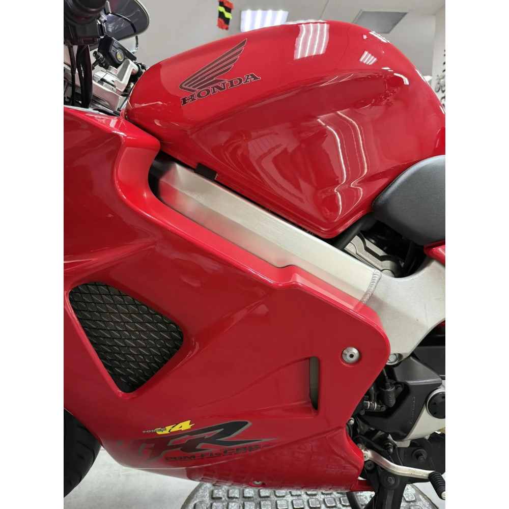 Honda VFR800 (инжектор) 1997 г, 44600 км