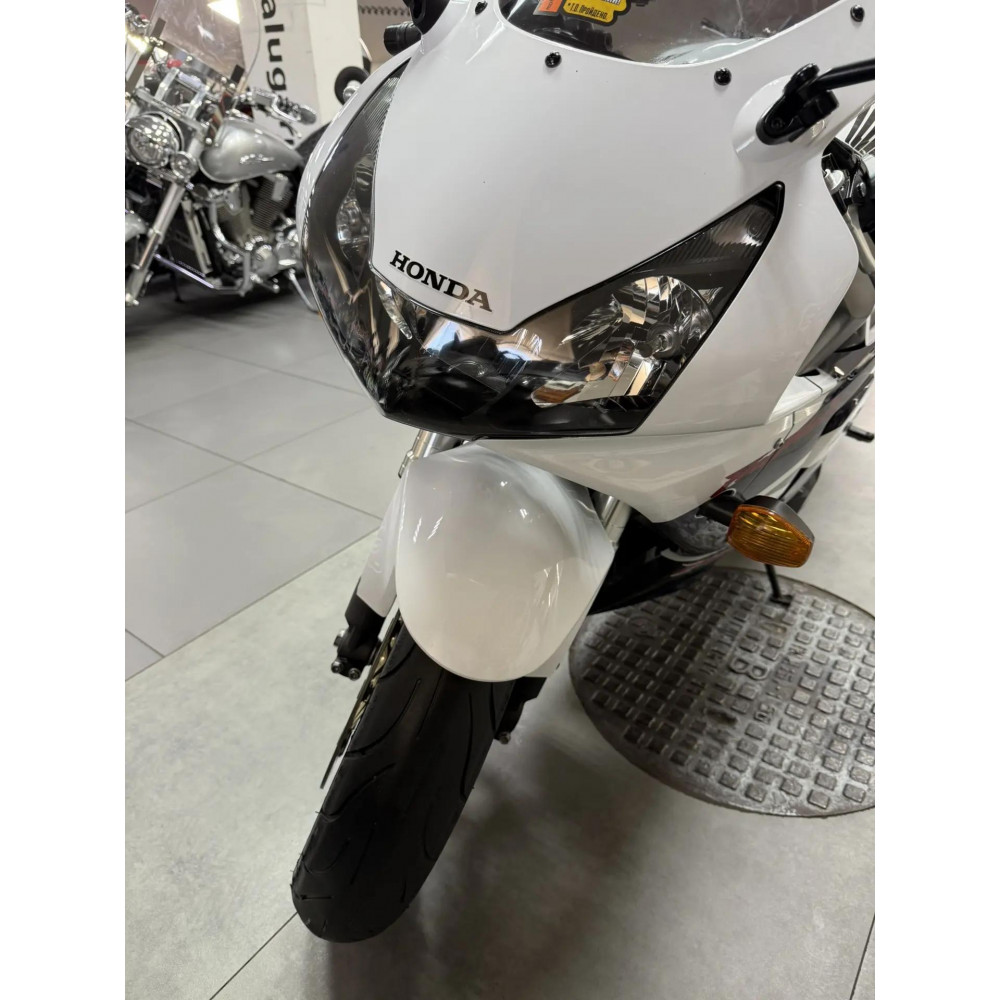 Honda CBR954RR Fireblade (инжектор) 2002 г, 39500 км