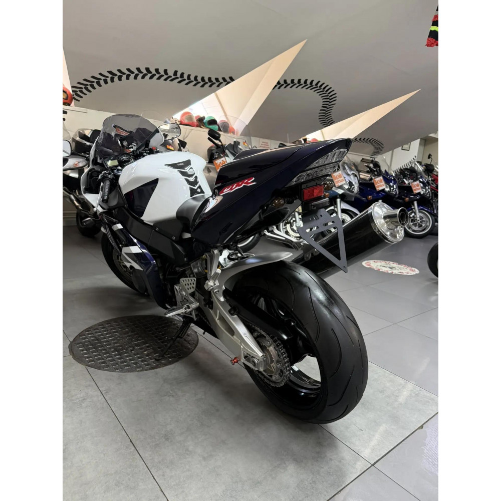 Honda CBR954RR Fireblade (инжектор) 2002 г, 39500 км