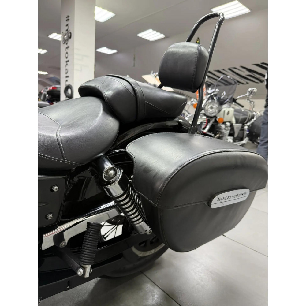 Harley-Davidson Dyna Wide Glide (инжектор) 2011 г, 33800 км