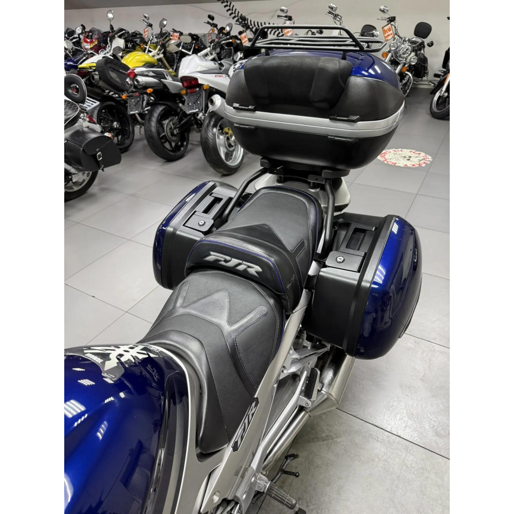 Yamaha FJR1300 (инжектор) 2007 г, 74800 км