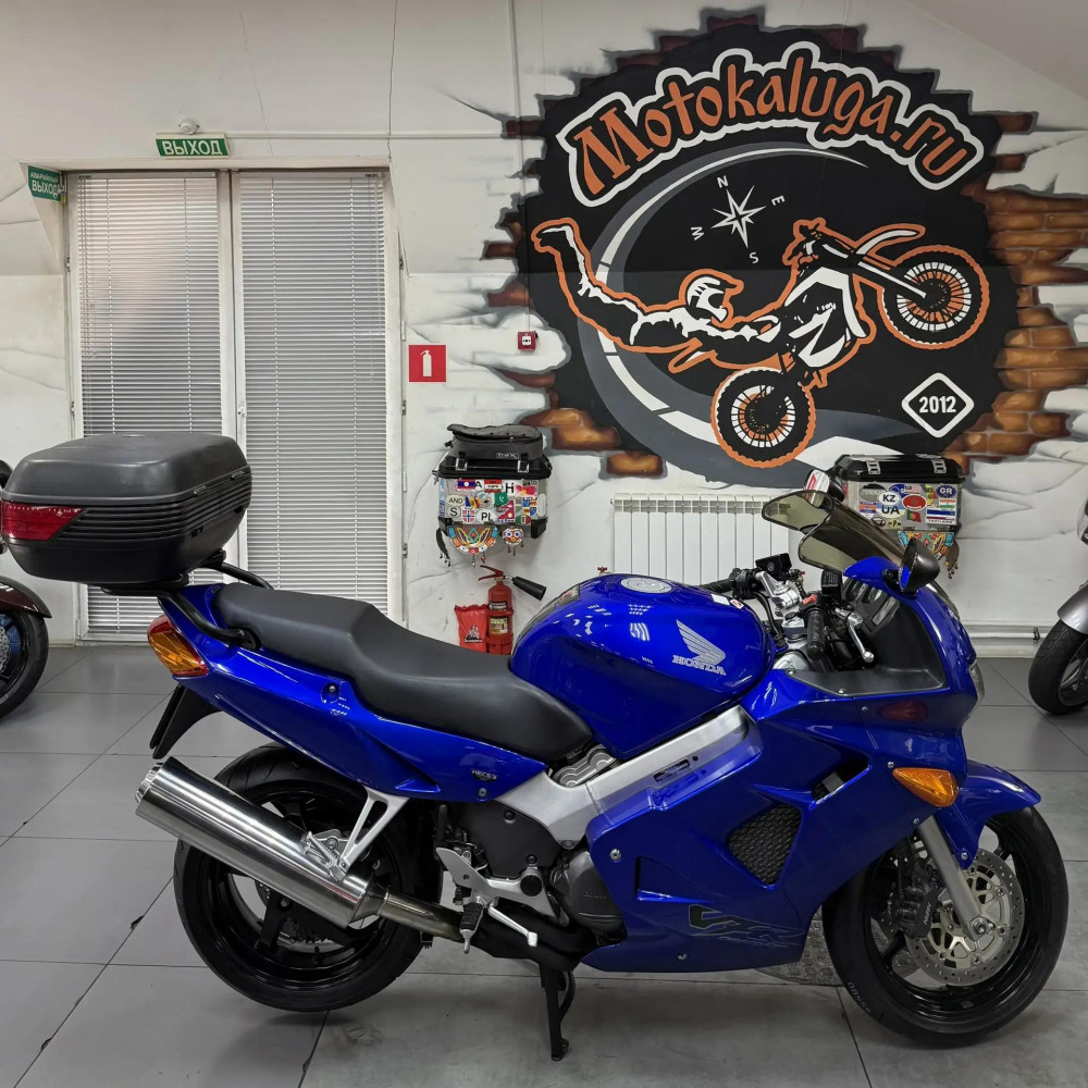 Honda VFR800 (инжектор) 2000 г, 42600 км