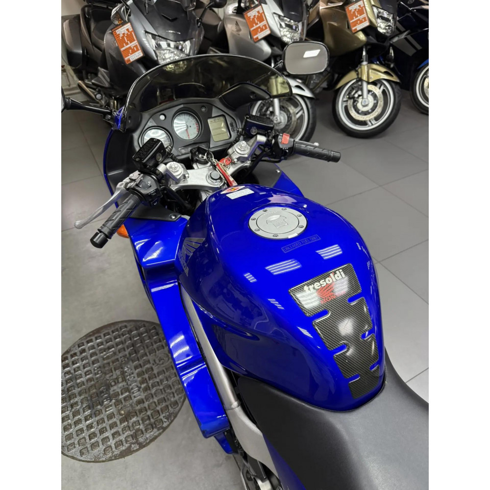Honda VFR800 (инжектор) 2000 г, 42600 км
