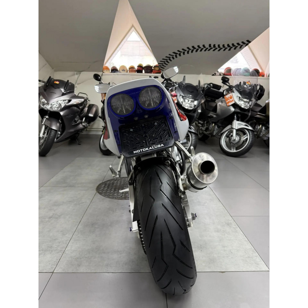Yamaha YZF-R6 2002 г, 68650 км