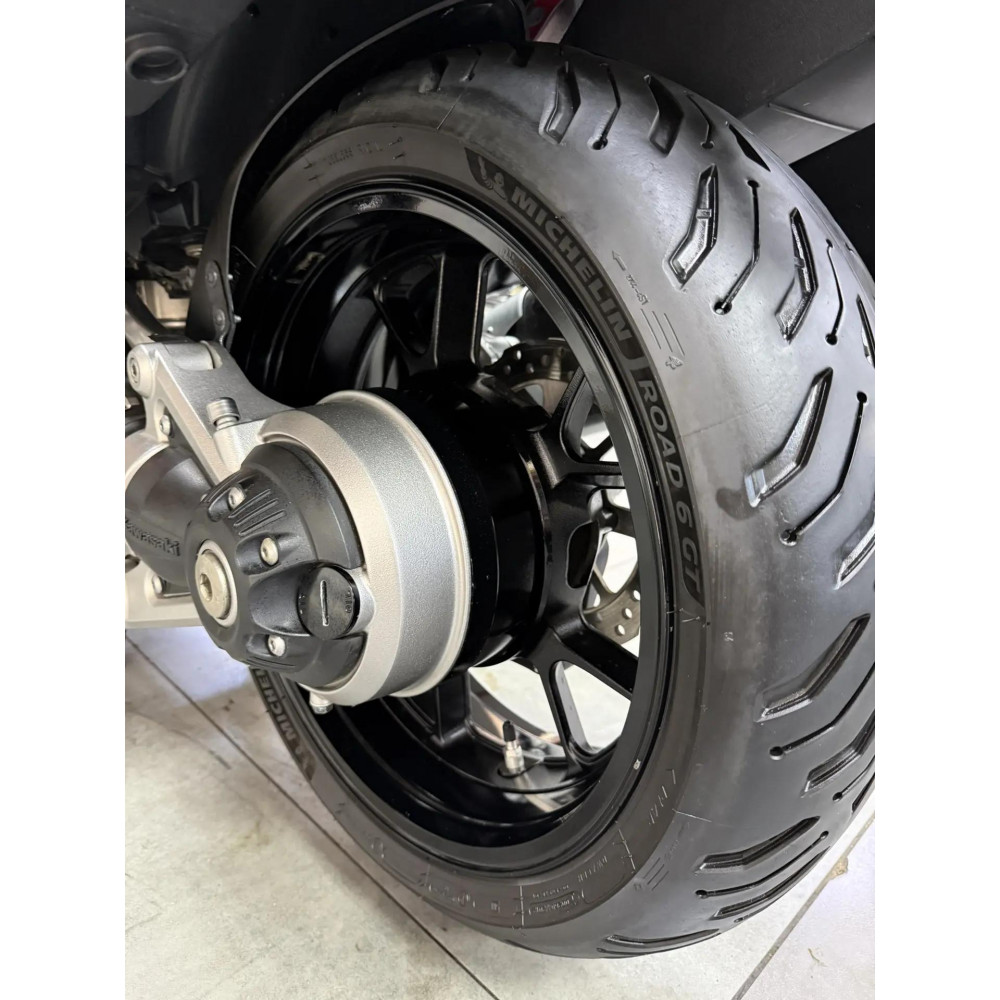 Kawasaki GTR1400 (инжектор) 2013 г, 18500 км