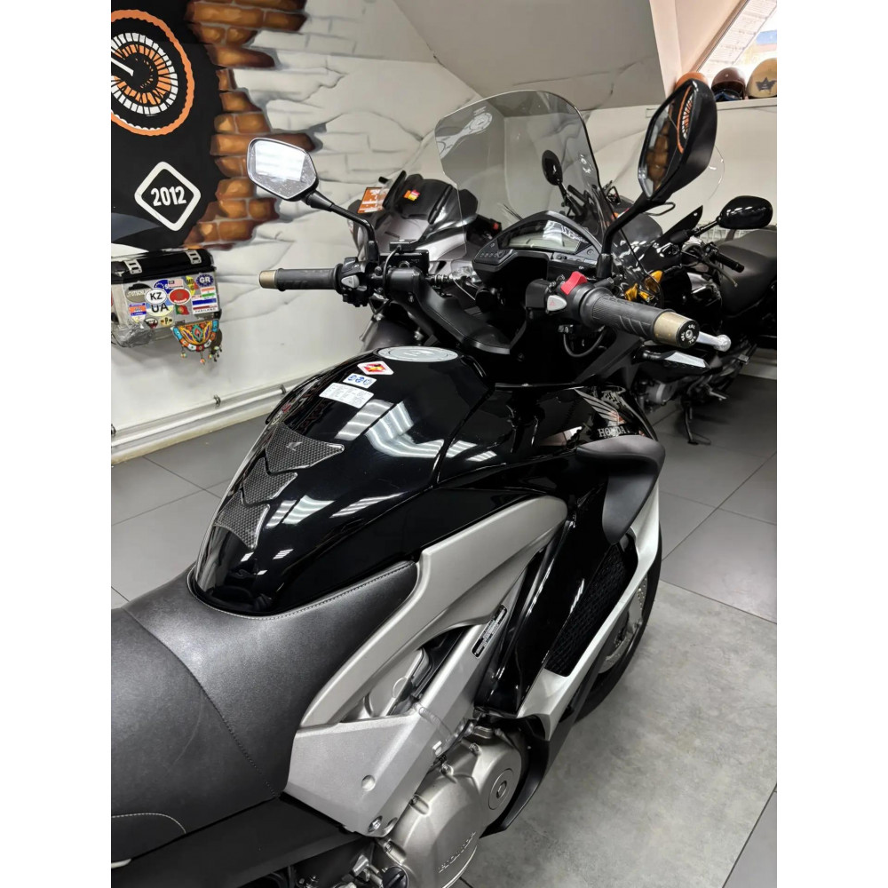 Honda VFR800X Crossruner (инжектор) 2011 г, 52700 км