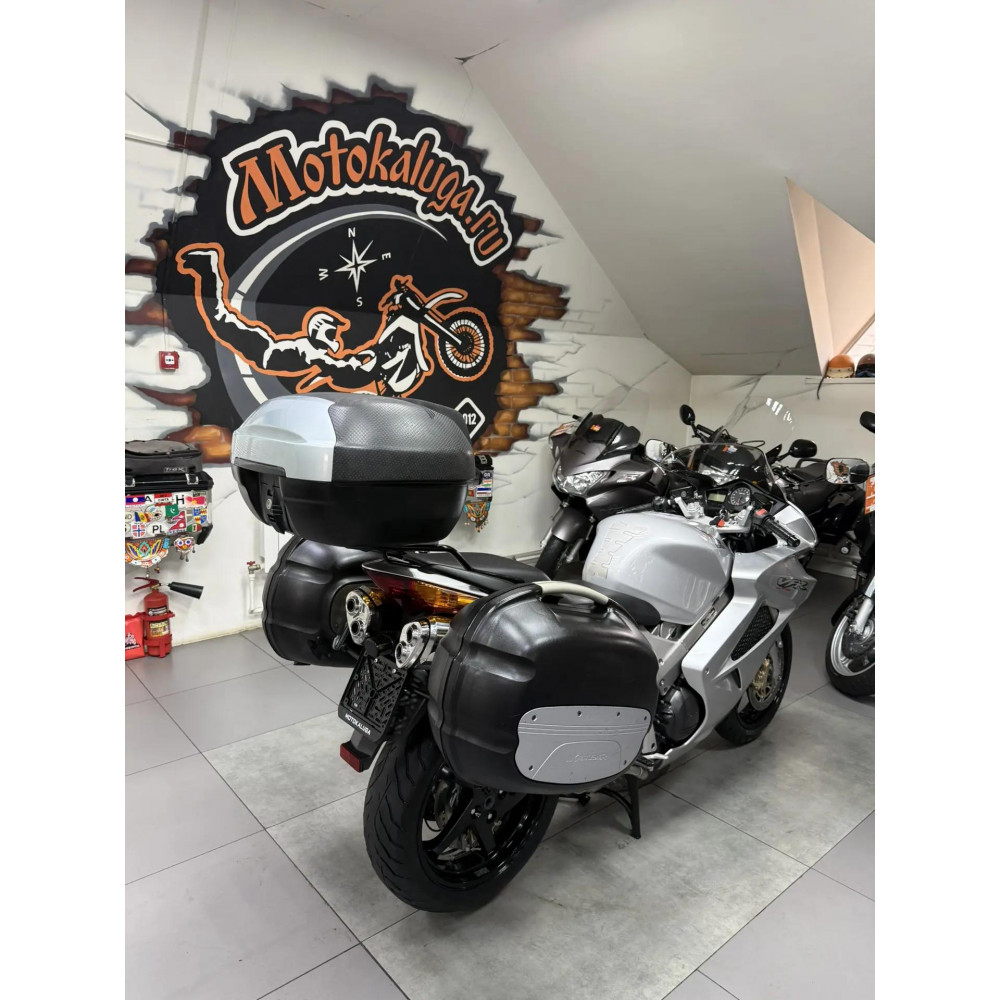 Honda VFR800 (инжектор) 2004 г, 42500 км