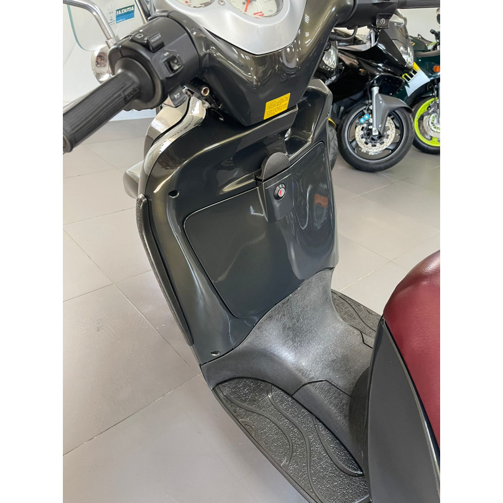 Скутер Aprilia Scarabeo - 2000